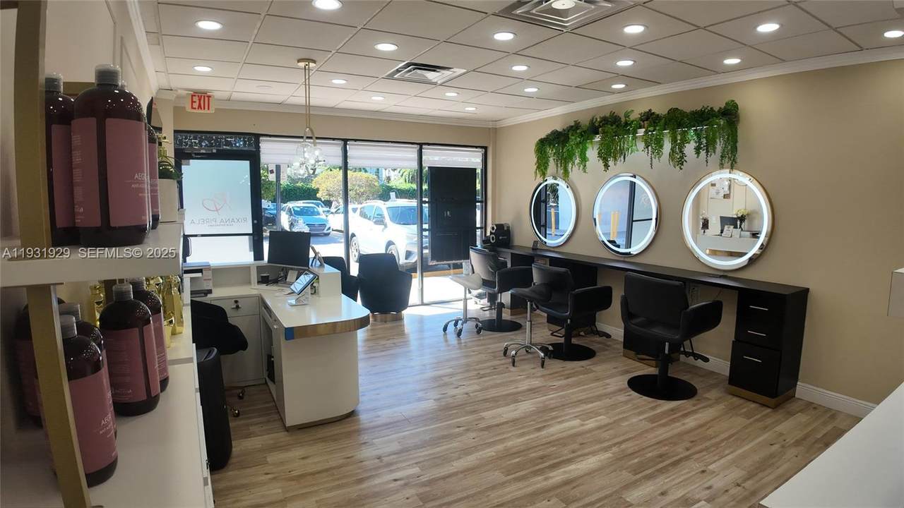 https://bt-photos.global.ssl.fastly.net/miami/1280_boomver_1_A11931929-2.jpg