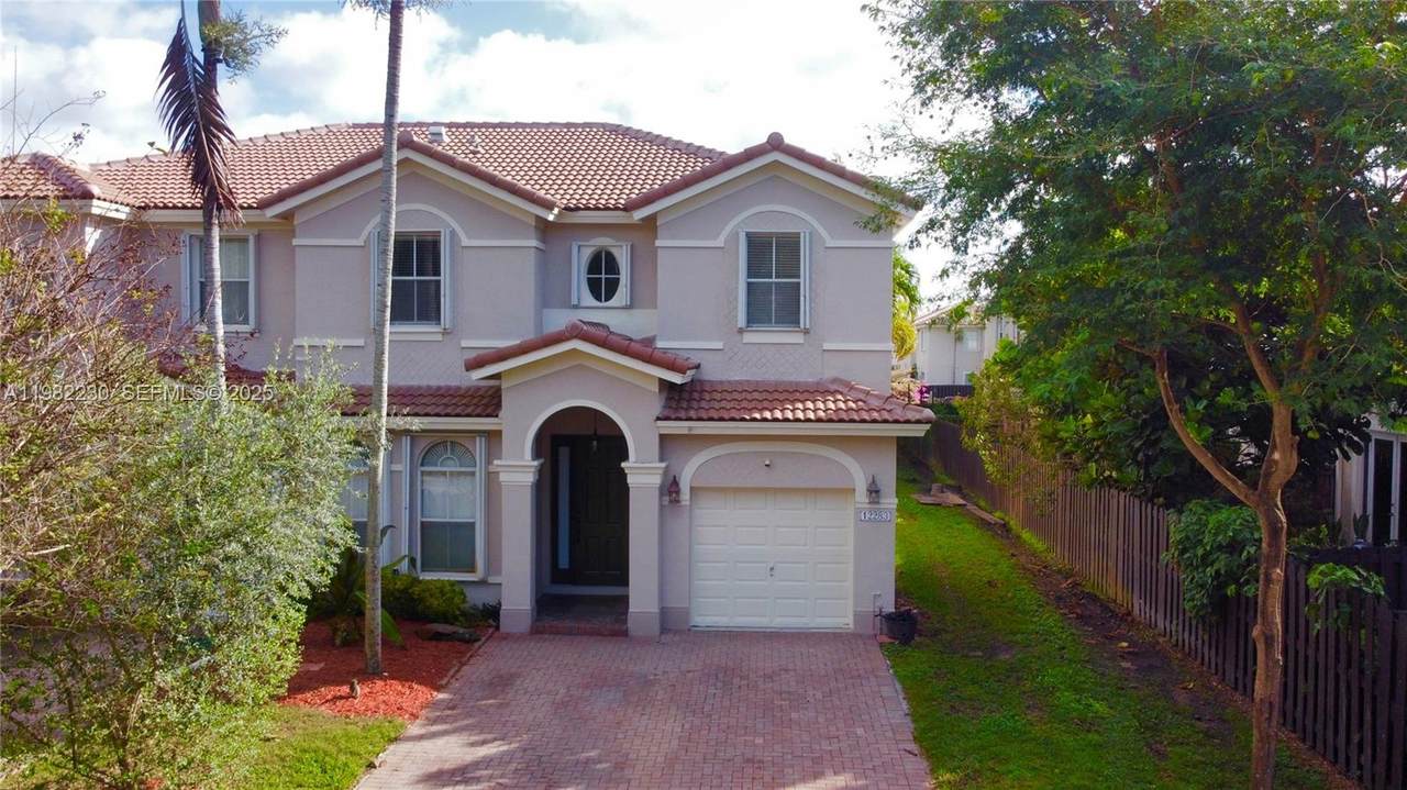 12283 123rd Psge - Photo 1