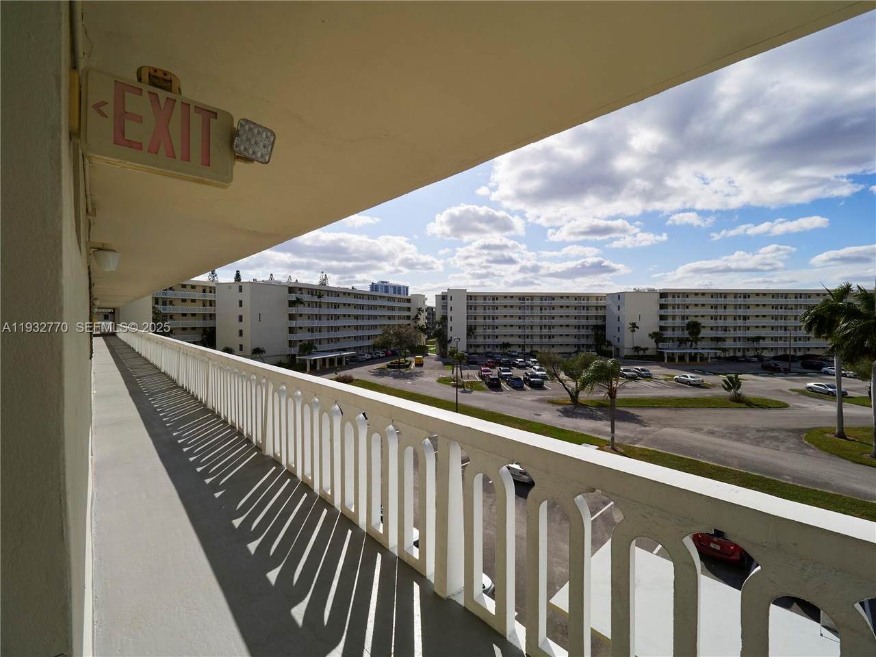 https://bt-photos.global.ssl.fastly.net/miami/1280_boomver_1_A11932770-2.jpg