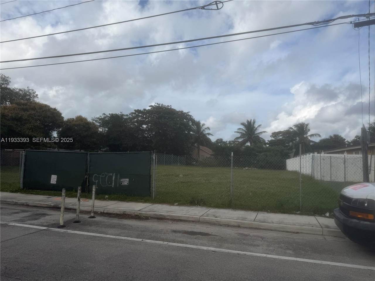 https://bt-photos.global.ssl.fastly.net/miami/1280_boomver_1_A11933393-2.jpg