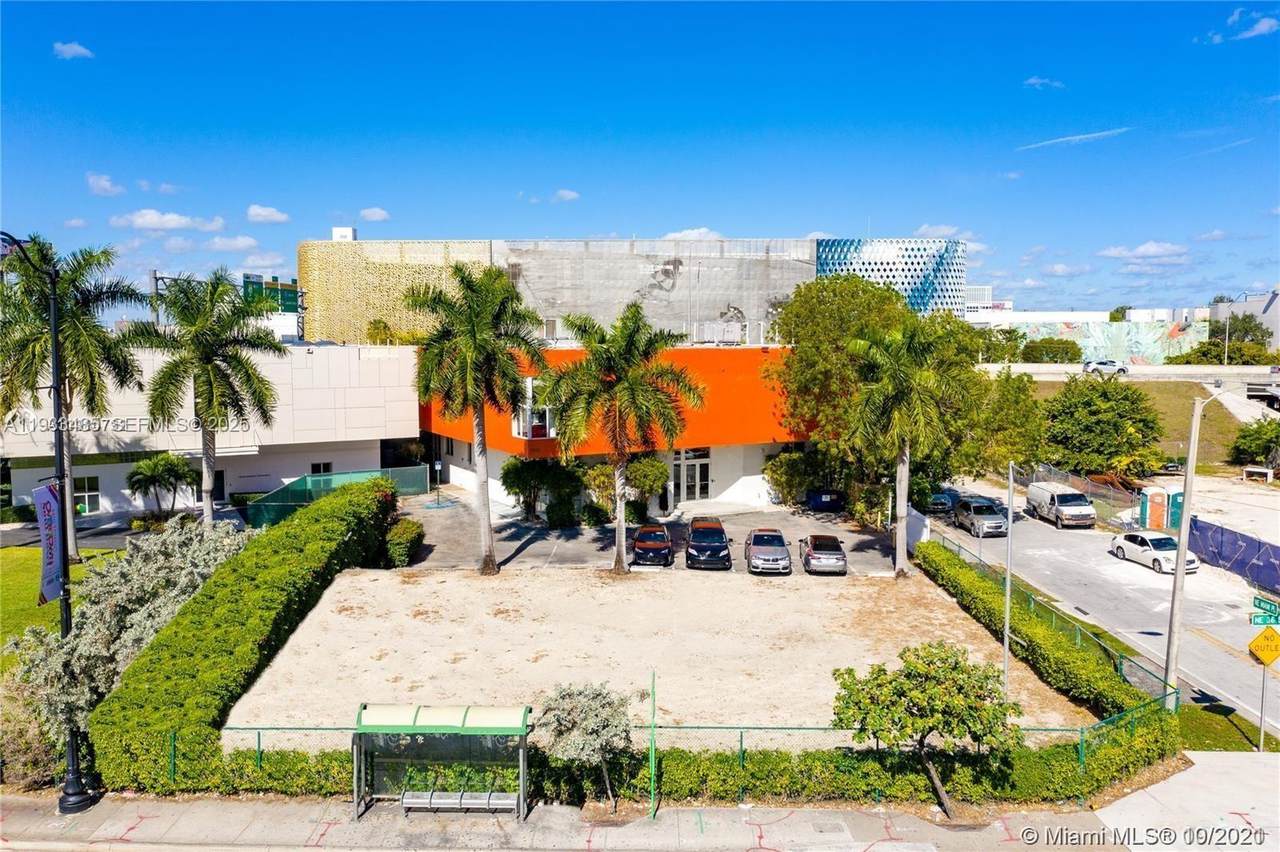 https://bt-photos.global.ssl.fastly.net/miami/orig_boomver_1_A11933485-2.jpg