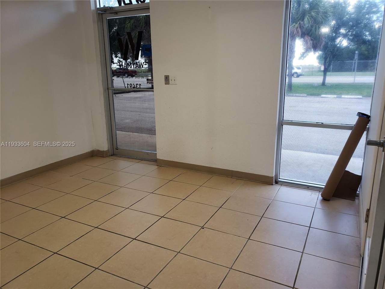 https://bt-photos.global.ssl.fastly.net/miami/1280_boomver_1_A11933604-2.jpg