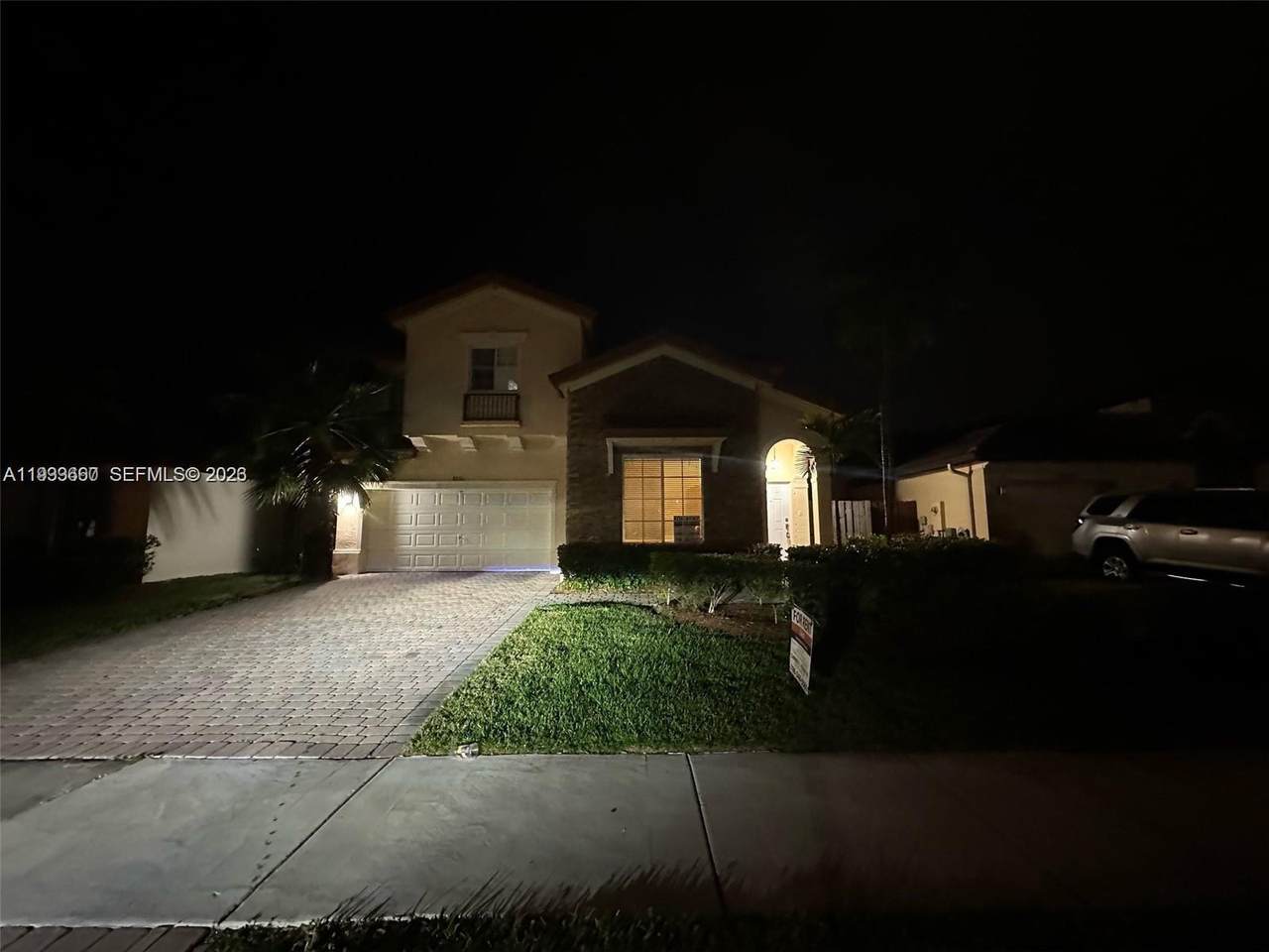 8836 221 TERR - Photo 1