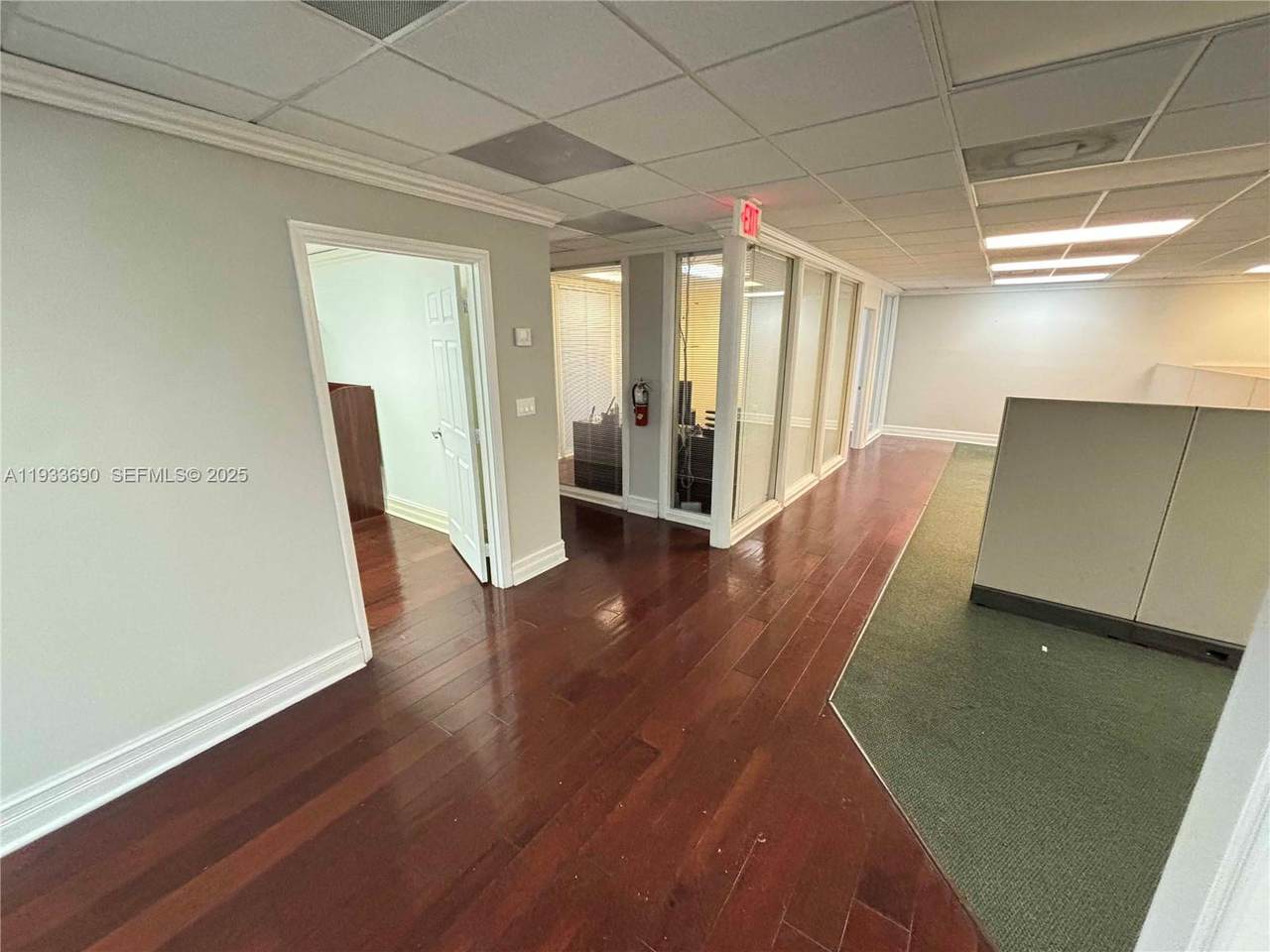 2740 Oakland Park Blvd - Photo 1