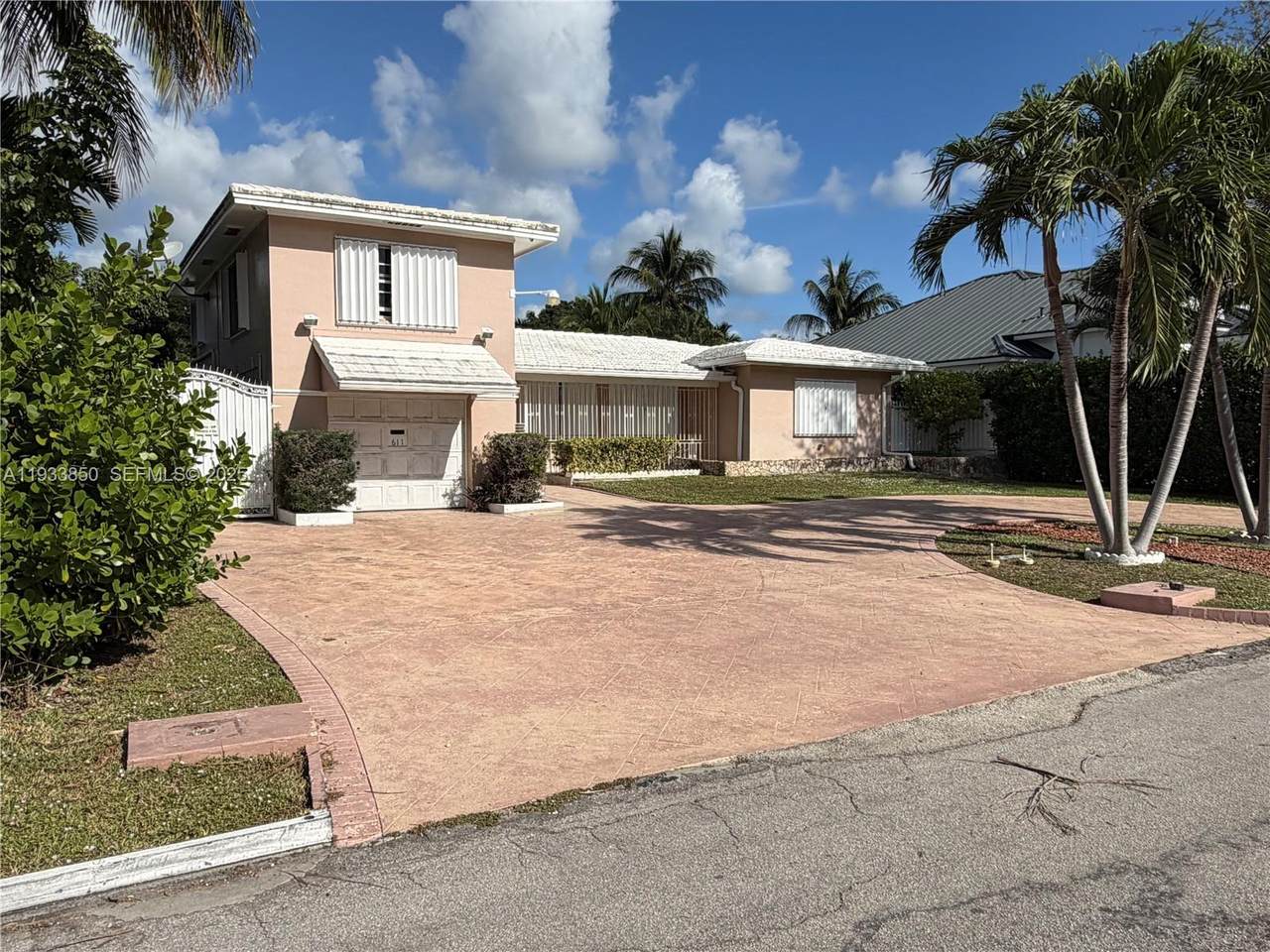 https://bt-photos.global.ssl.fastly.net/miami/1280_boomver_1_A11933850-2.jpg