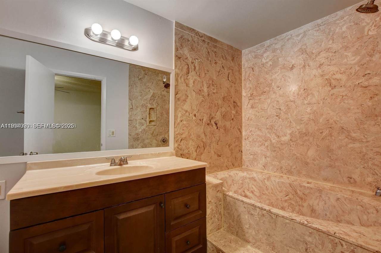 28 Crossings Cir - Photo 1