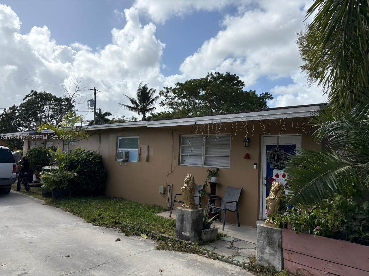 1160 9th St - Photo 1