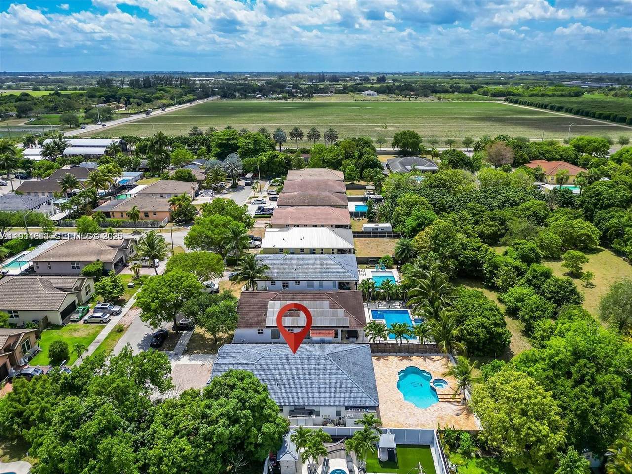 15519 182nd Ln - Photo 1