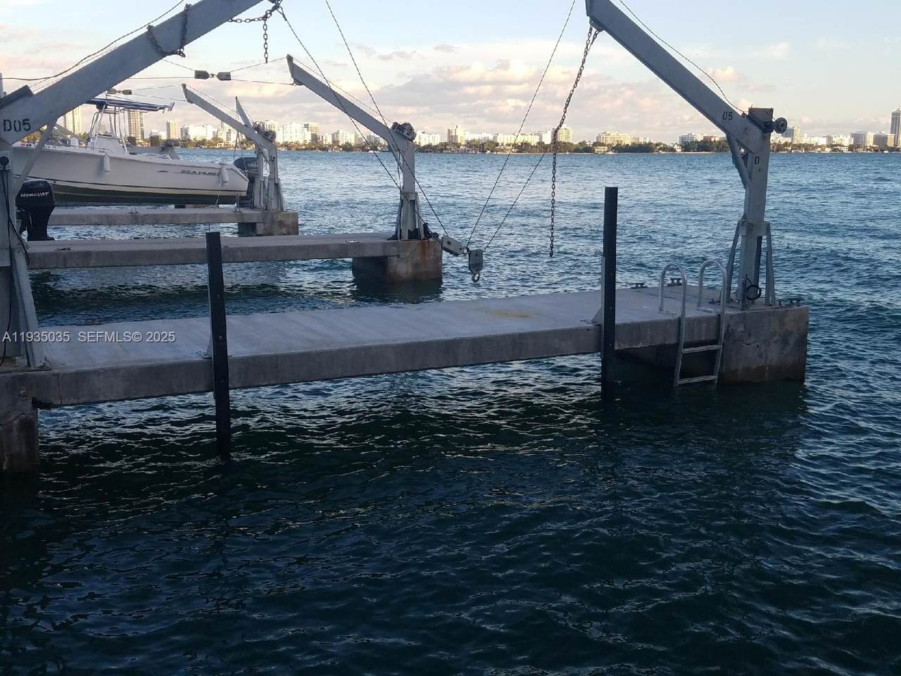 7601 Treasure Dr / Dock D5 (For Rent) - Photo 1