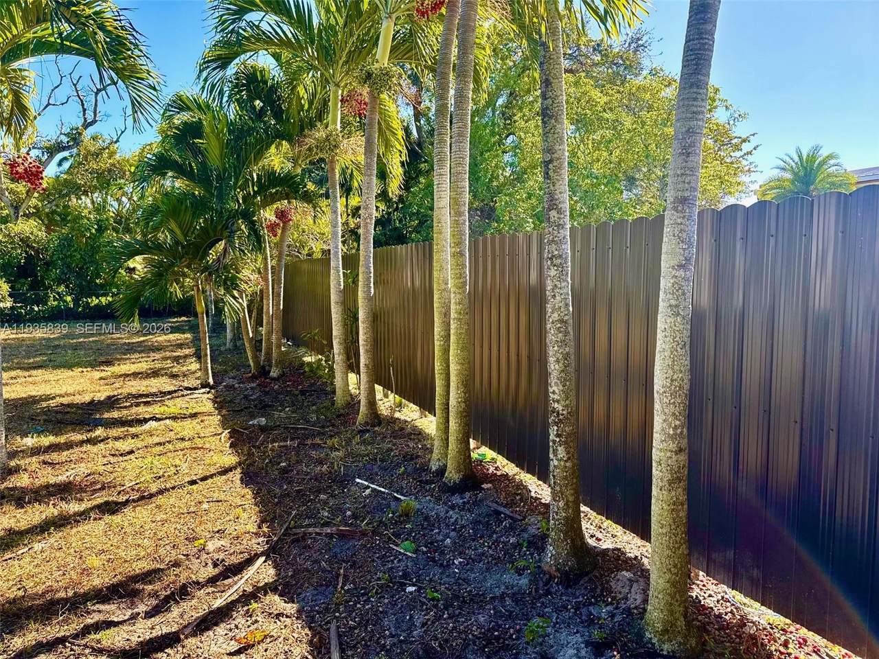 https://bt-photos.global.ssl.fastly.net/miami/1280_boomver_1_A11935839-2.jpg