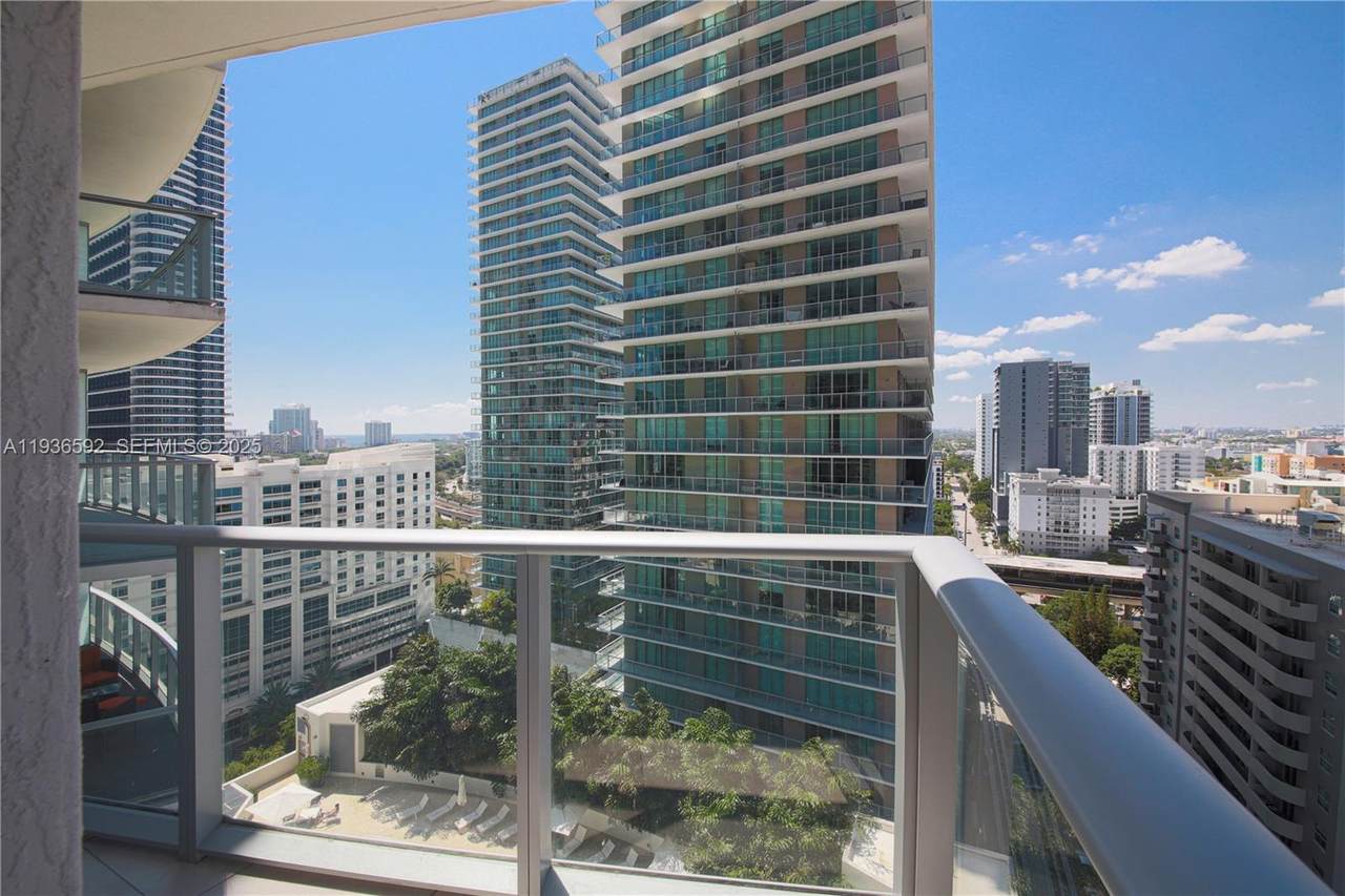 https://bt-photos.global.ssl.fastly.net/miami/1280_boomver_1_A11936592-2.jpg