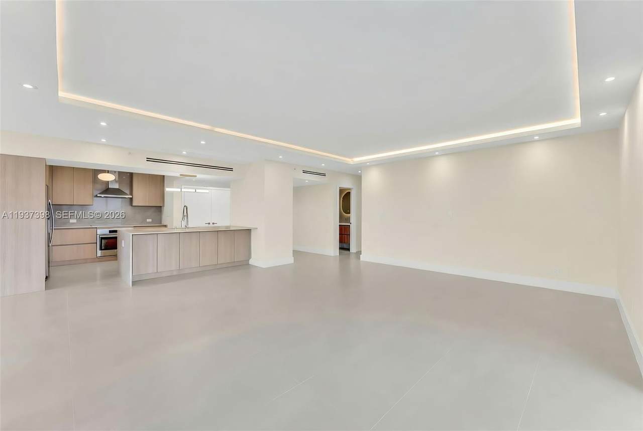 19355 Turnberry Way - Photo 1