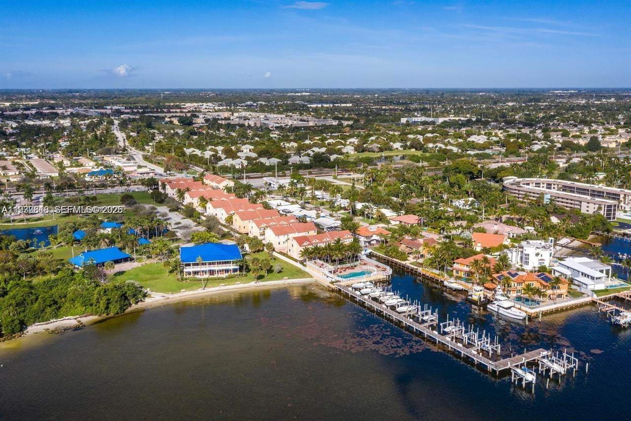 https://bt-photos.global.ssl.fastly.net/miami/1280_boomver_1_A11937818-2.jpg