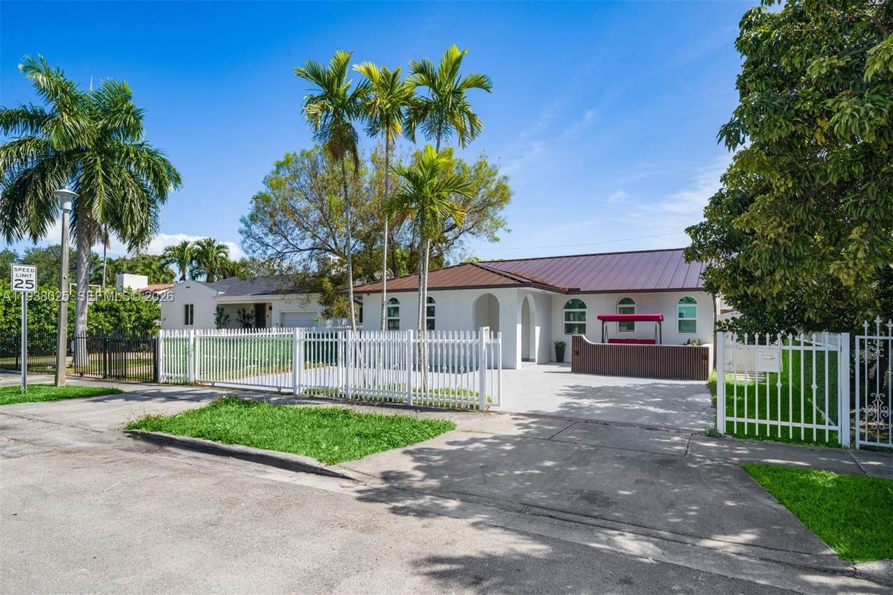 2356 24th St - Photo 1