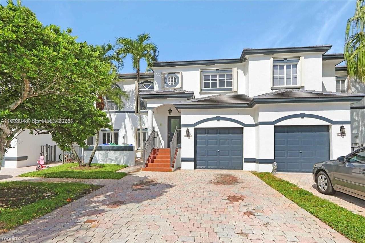 12953 49th Ct - Photo 1