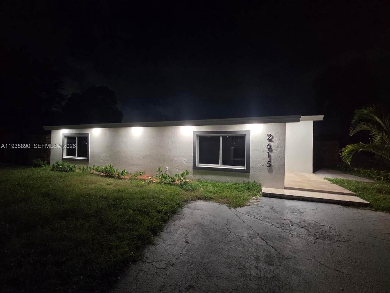 2615 62nd Ave - Photo 1