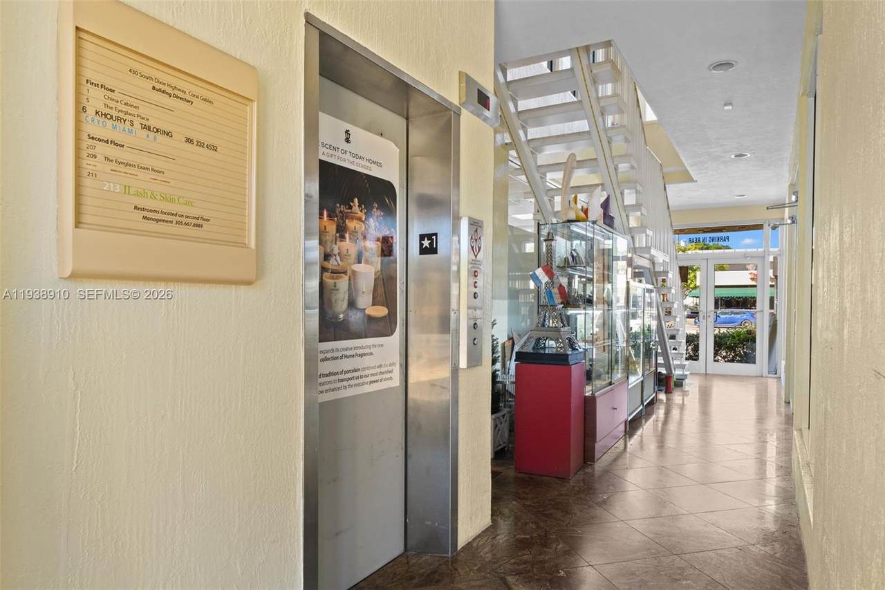 https://bt-photos.global.ssl.fastly.net/miami/1280_boomver_1_A11938910-2.jpg