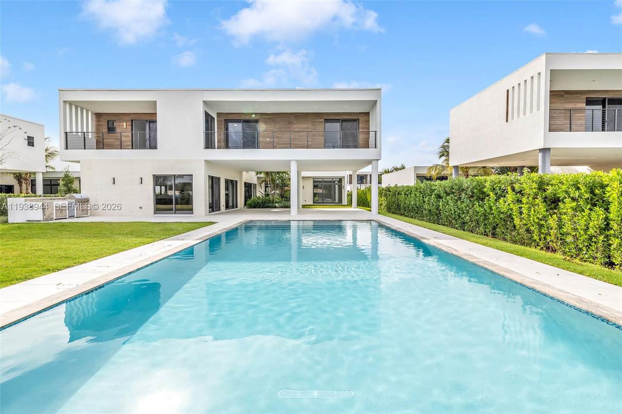 16699 Botaniko Dr N - Photo 1