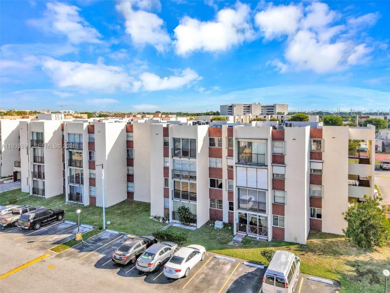 9441 4th St - Photo 1