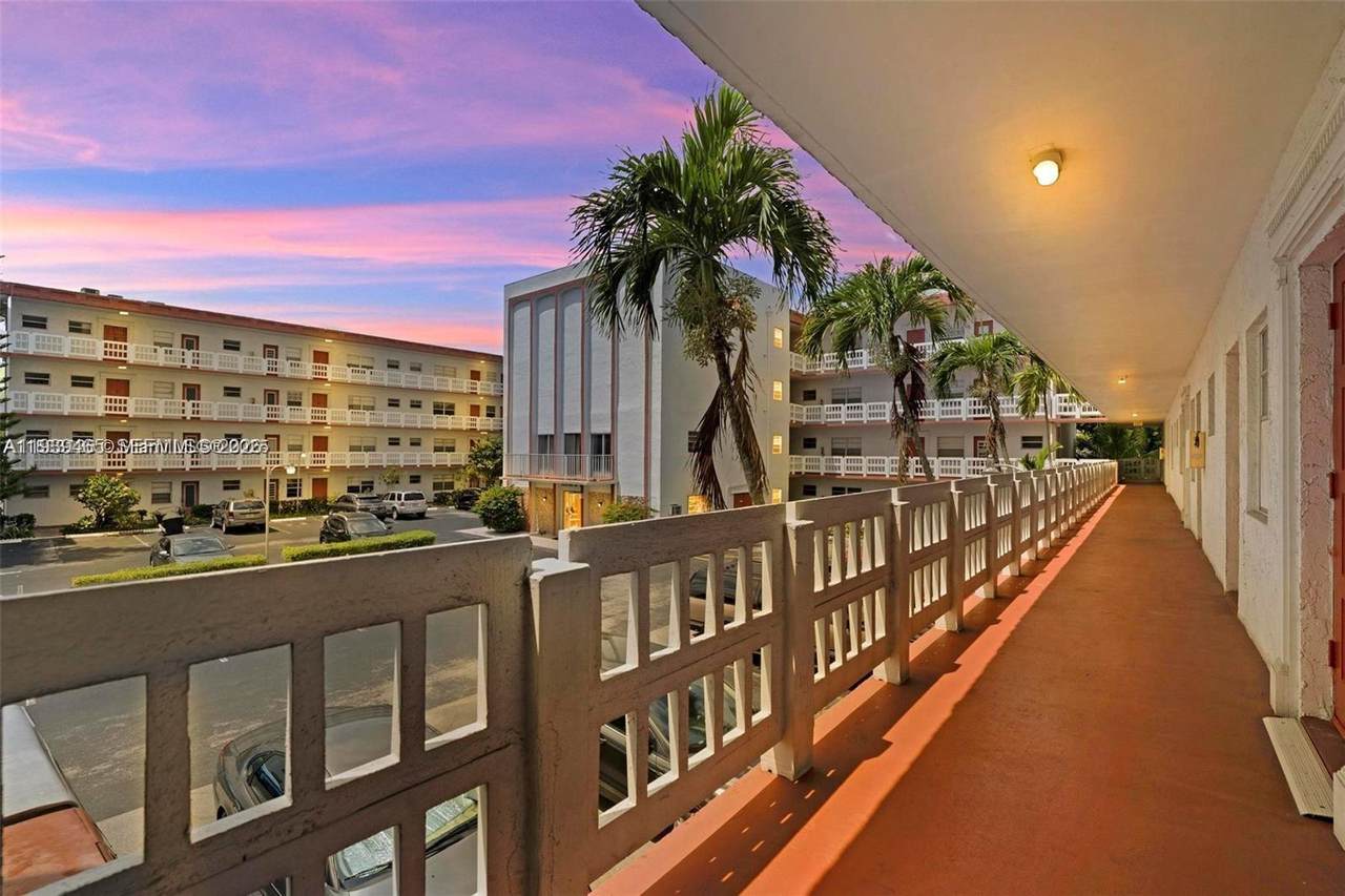 4000 44th Ave - Photo 1