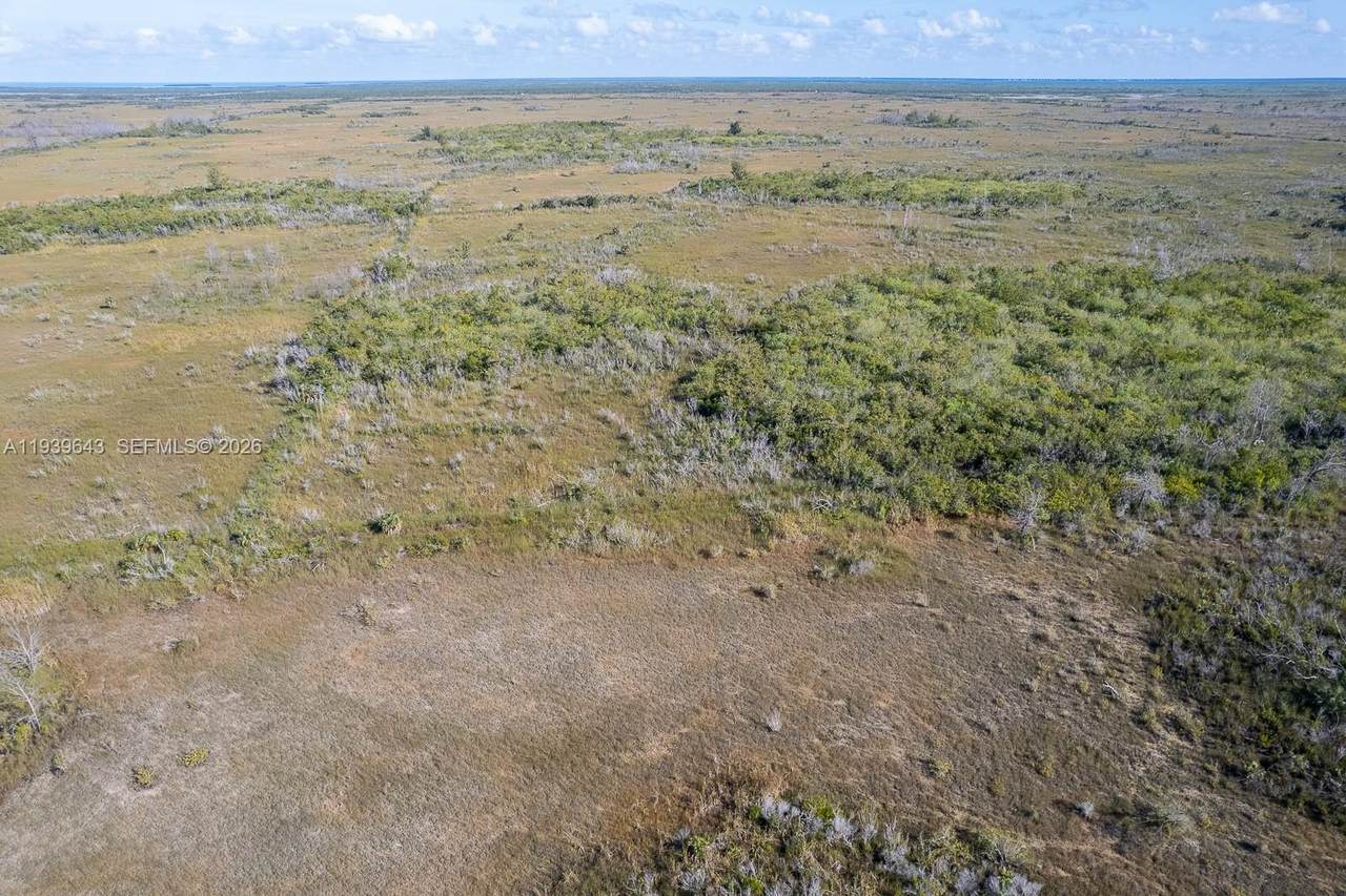 36000 127 Av - Photo 1