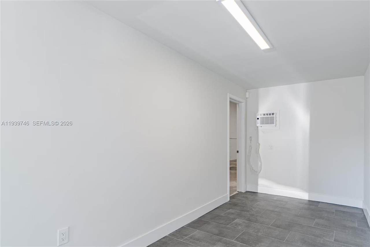 https://bt-photos.global.ssl.fastly.net/miami/1280_boomver_1_A11939746-2.jpg
