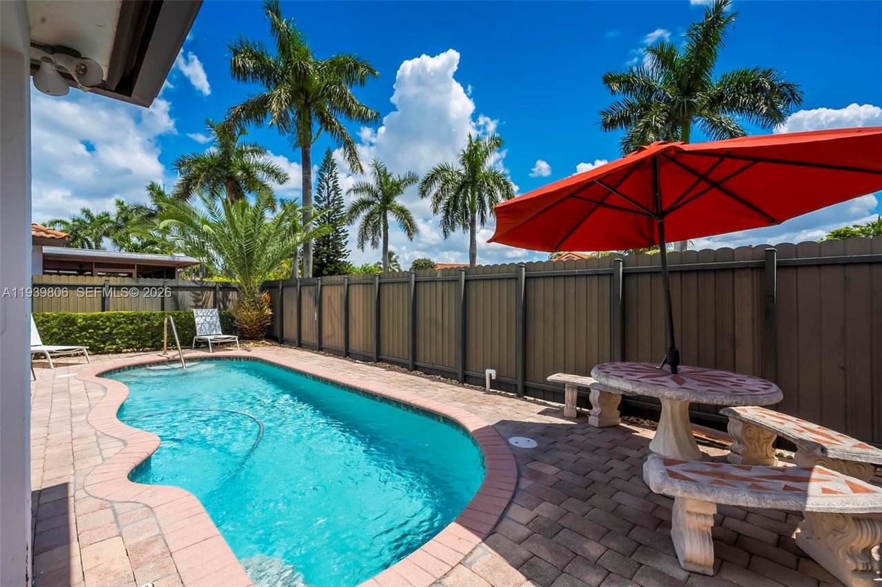 945 132nd Ave W - Photo 1