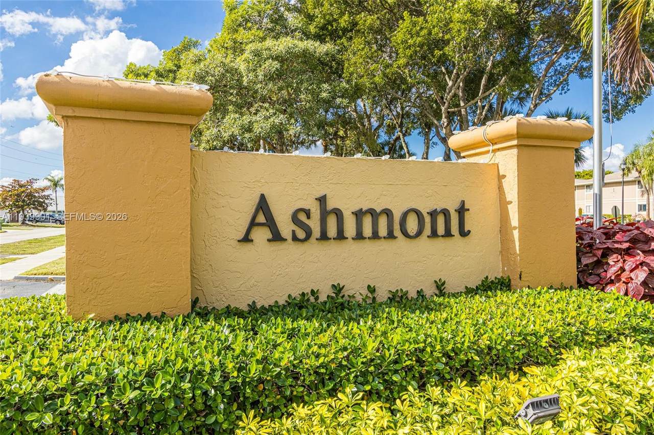 7552 Ashmont Cir - Photo 1