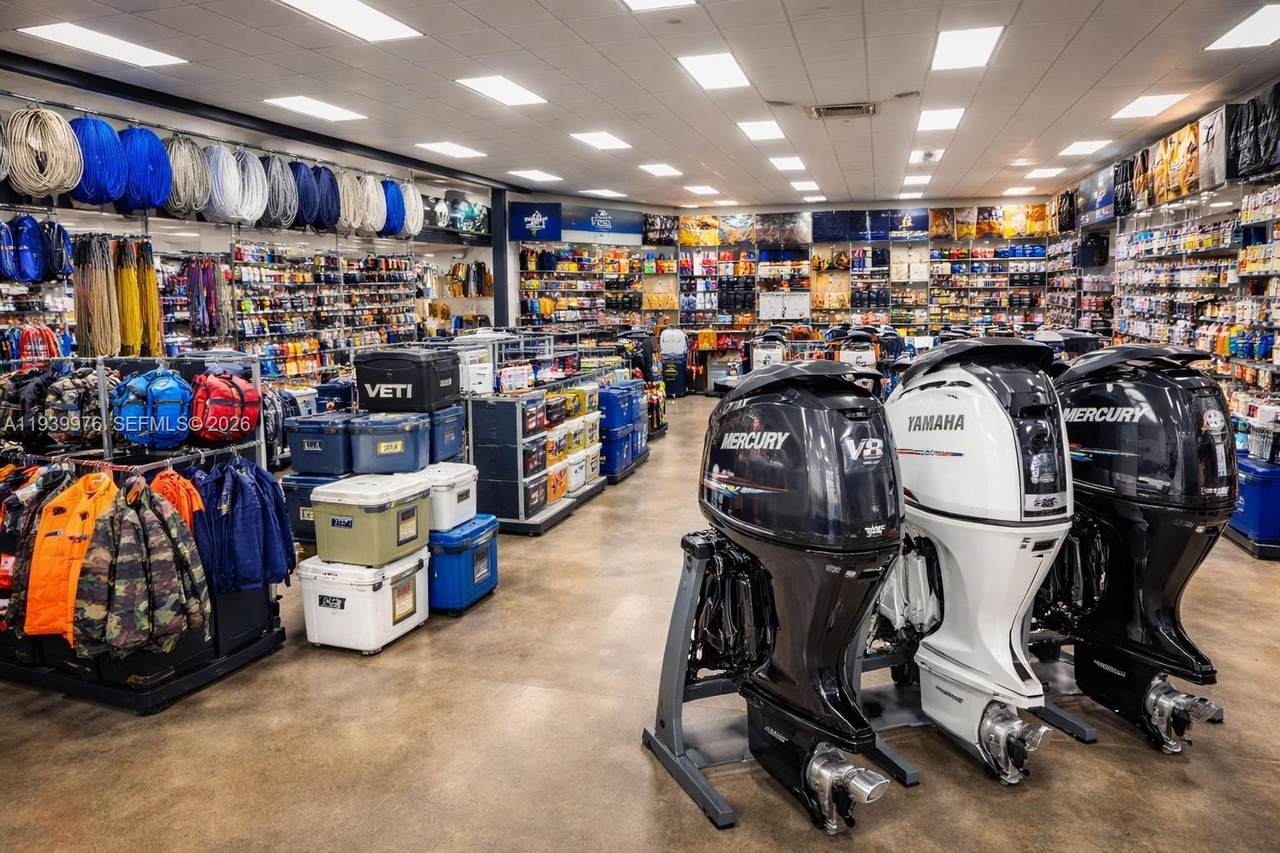 Marine Supply / Engline Retailer - Photo 1