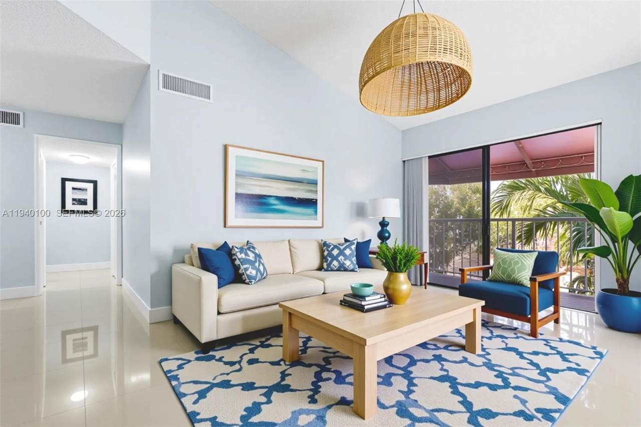 15520 80th St - Photo 1