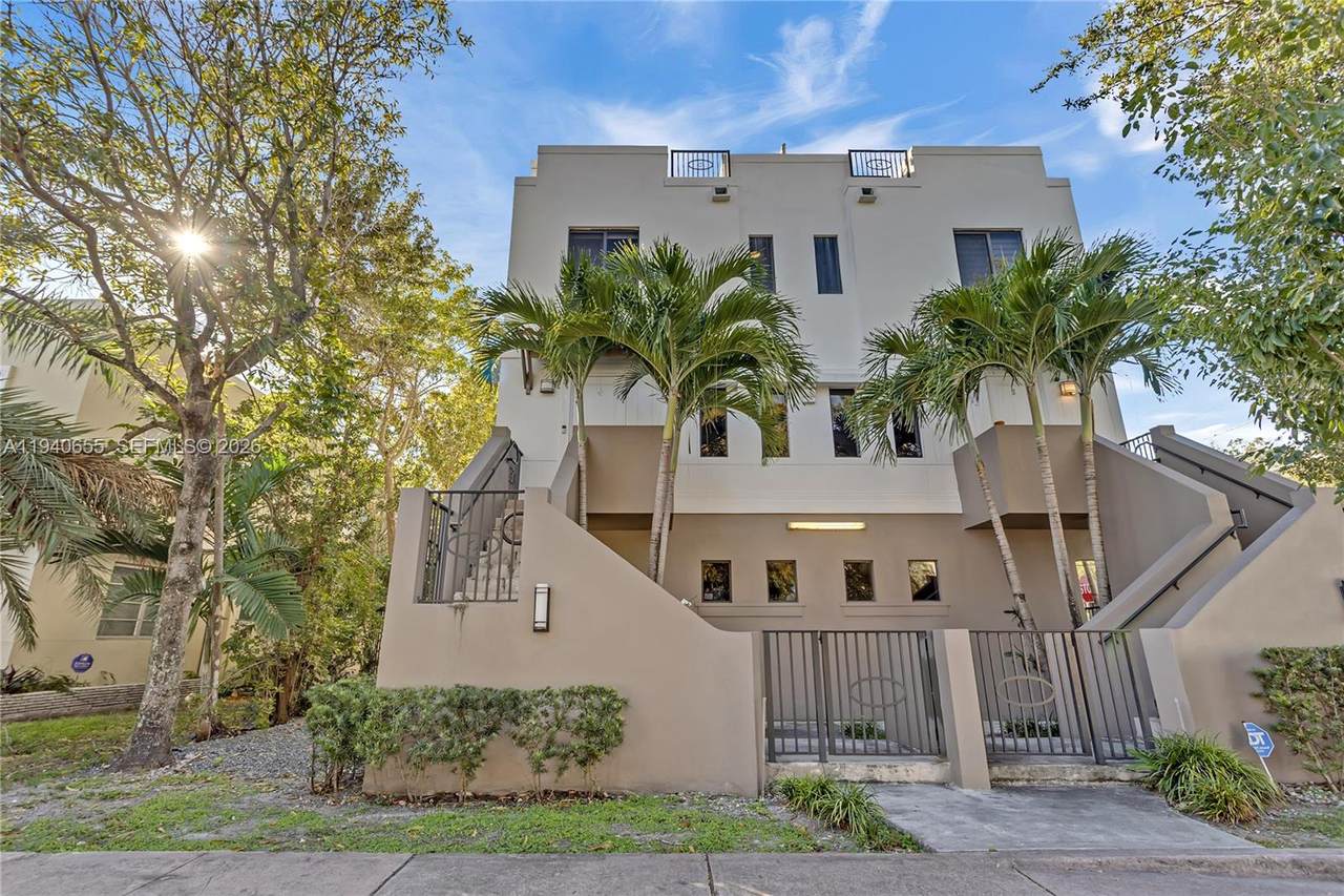 https://bt-photos.global.ssl.fastly.net/miami/1280_boomver_1_A11940655-2.jpg
