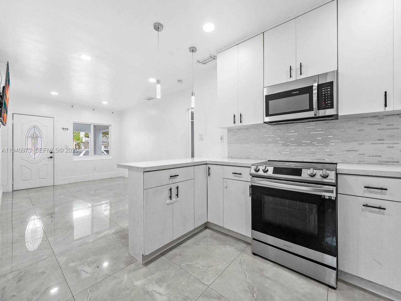 1230 35th St - Photo 1
