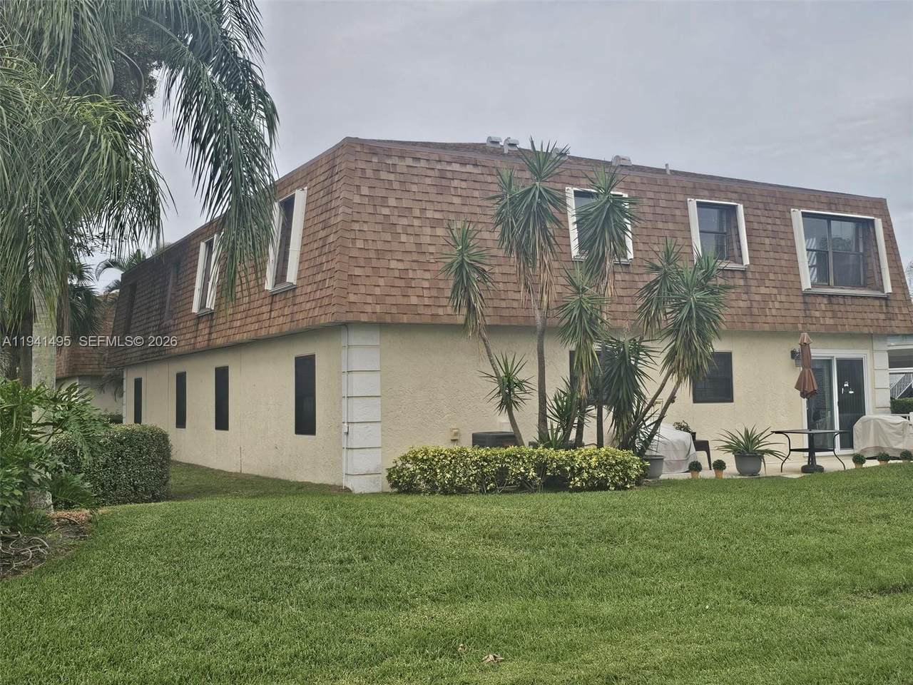 161 Village Dr - Photo 1