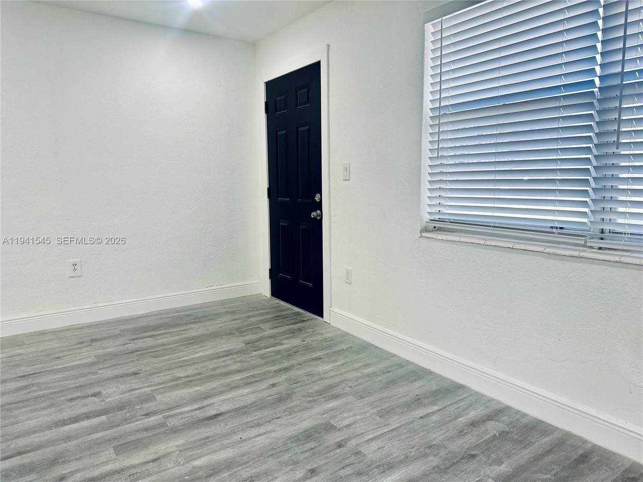 1545 8th Ave - Photo 1