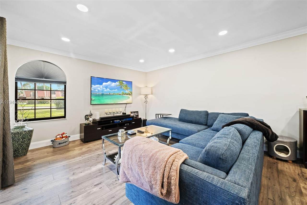 8189 Thames Blvd - Photo 1