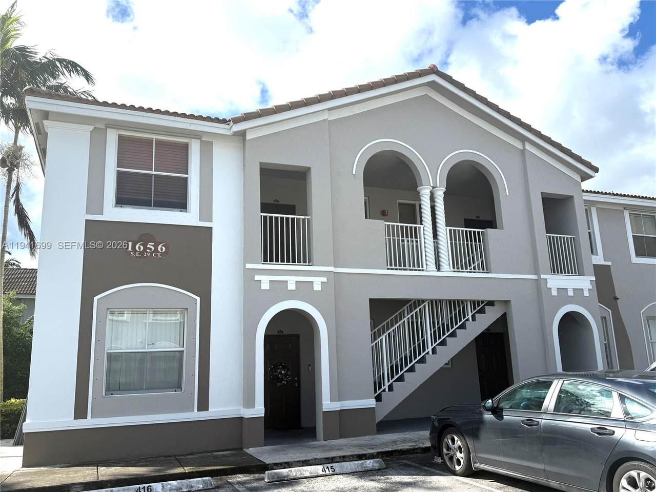 1656 29th Ct - Photo 1