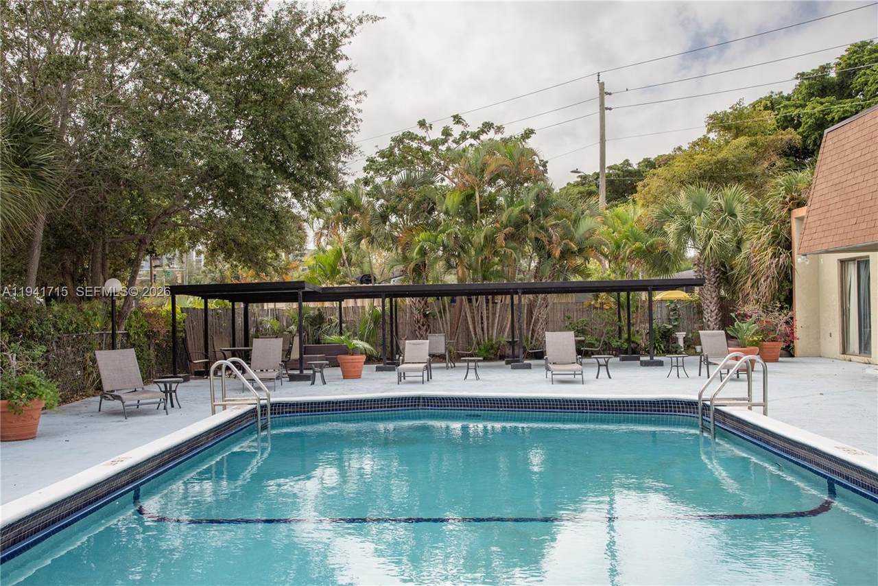 16950 Dixie Hwy - Photo 1