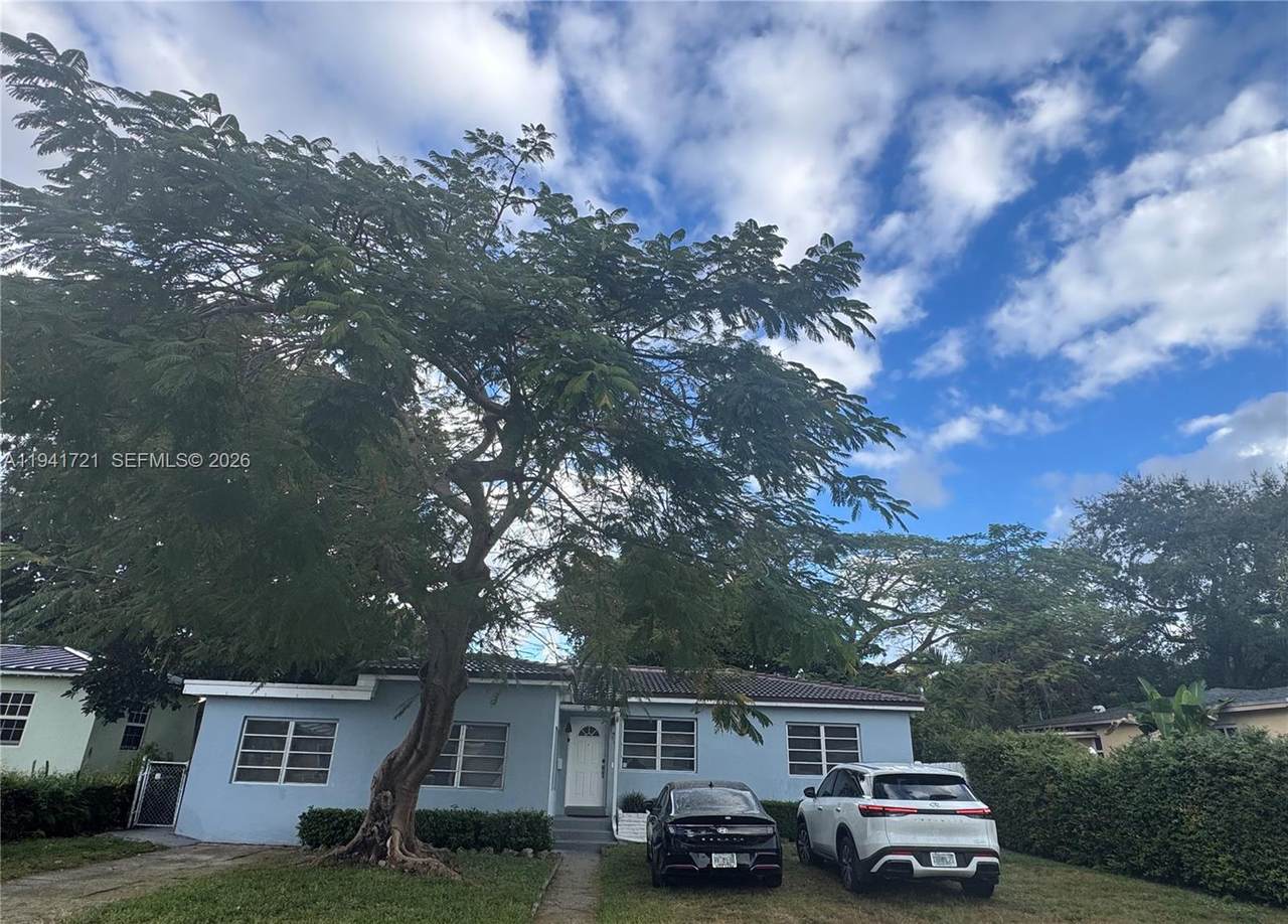 545 111th St - Photo 1