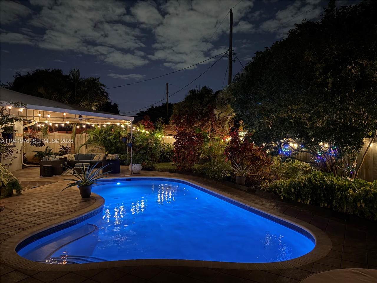 1561 47th St - Photo 1