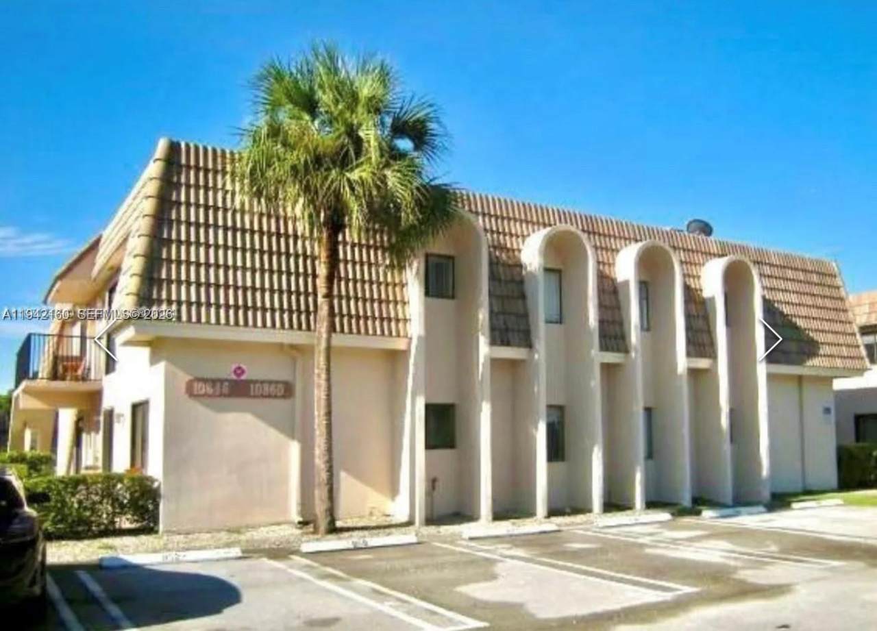 10916 Royal Palm Blvd - Photo 1