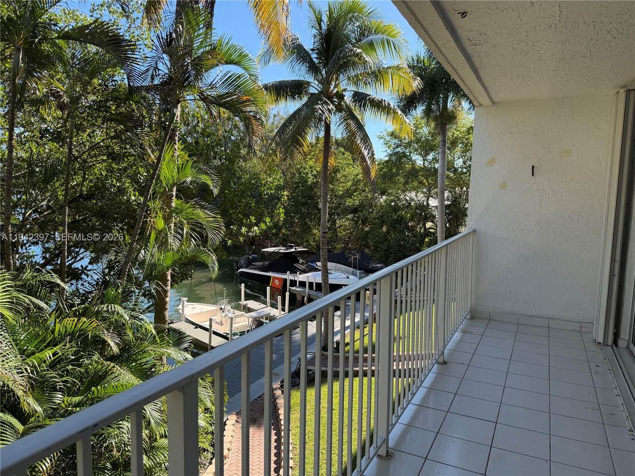 https://bt-photos.global.ssl.fastly.net/miami/orig_boomver_1_A11942397-2.jpg