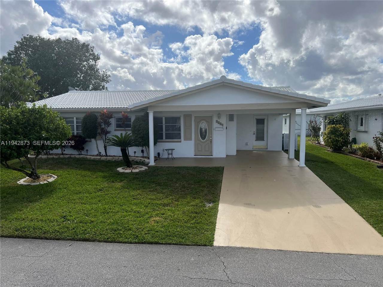 8604 59th Pl - Photo 1