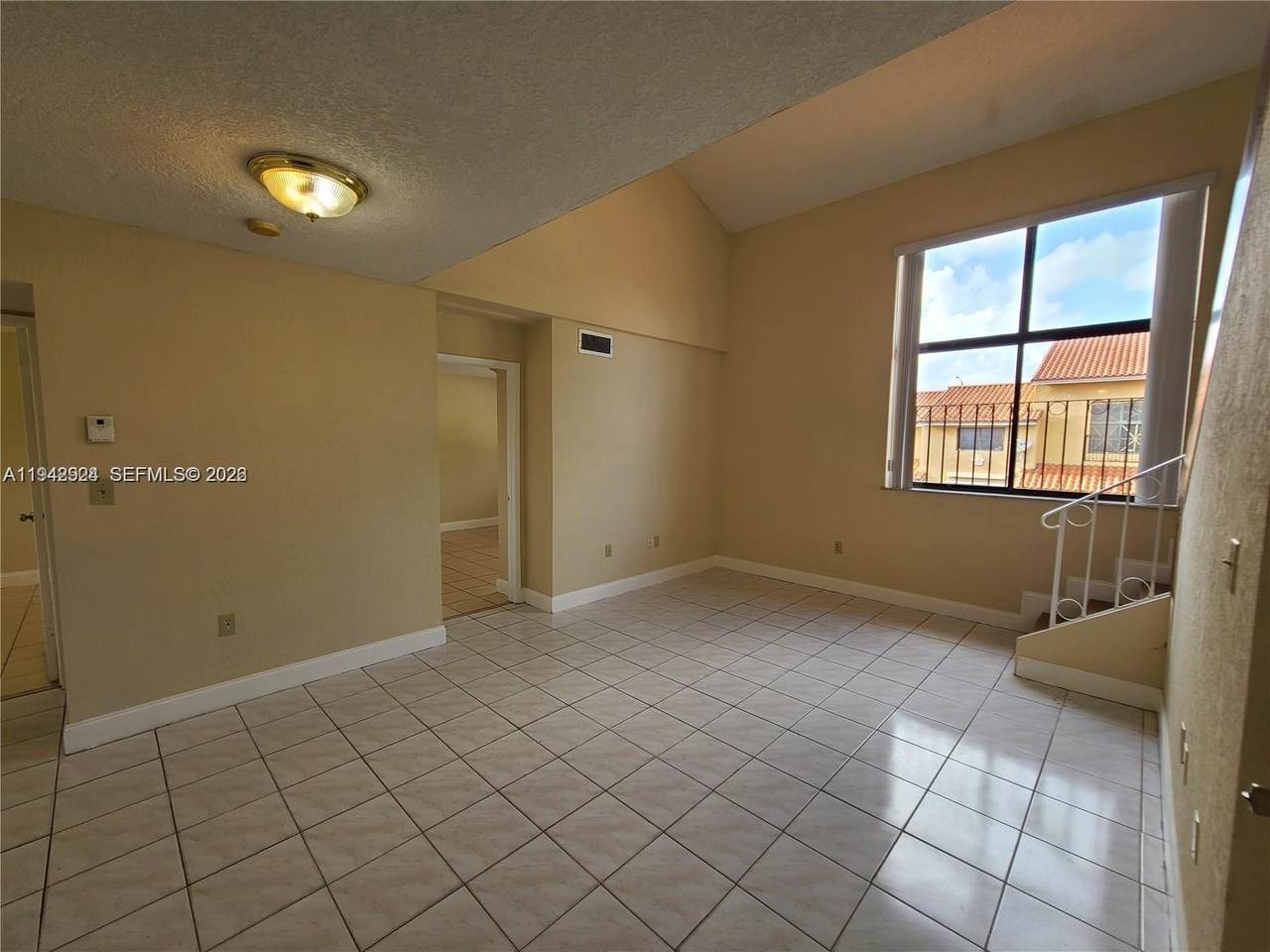 https://bt-photos.global.ssl.fastly.net/miami/1280_boomver_1_A11942924-2.jpg