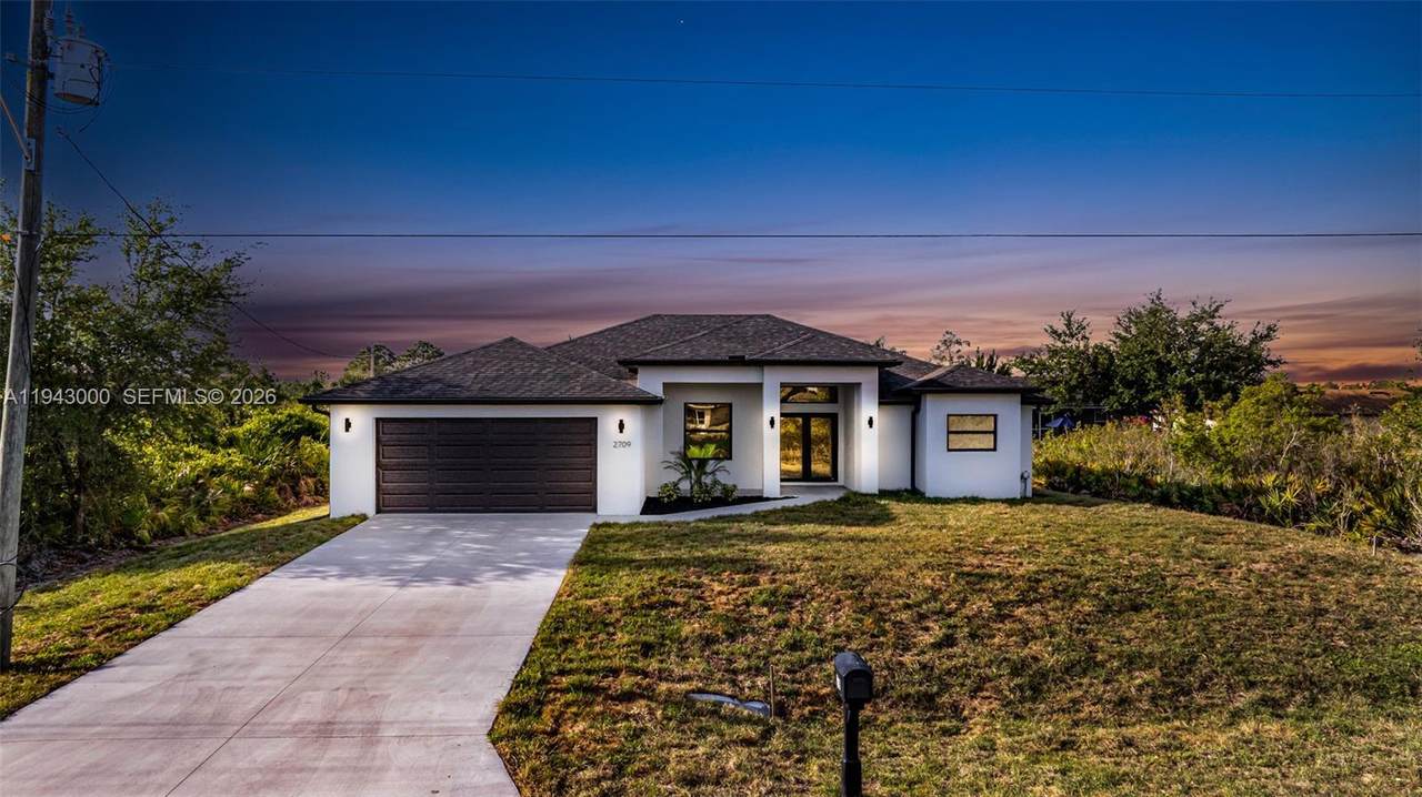 2709 58th St W - Photo 1