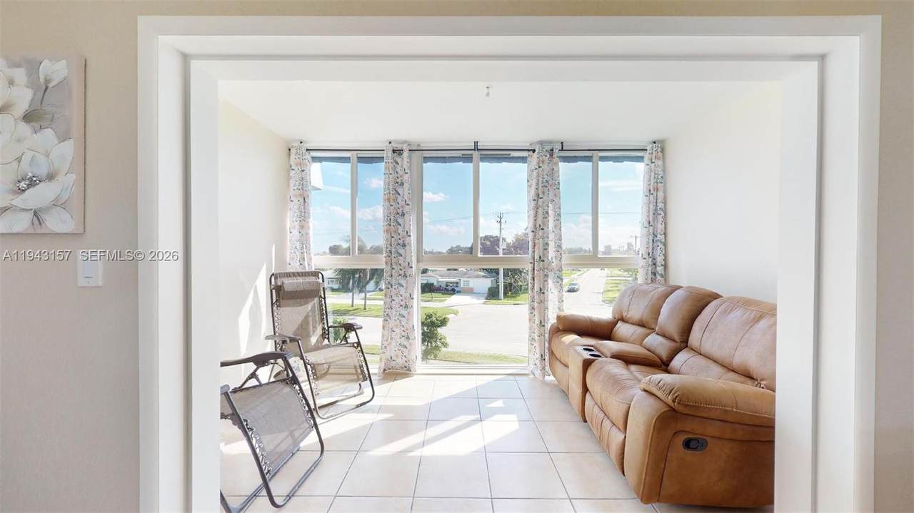 7877 Golf Cir Dr - Photo 1