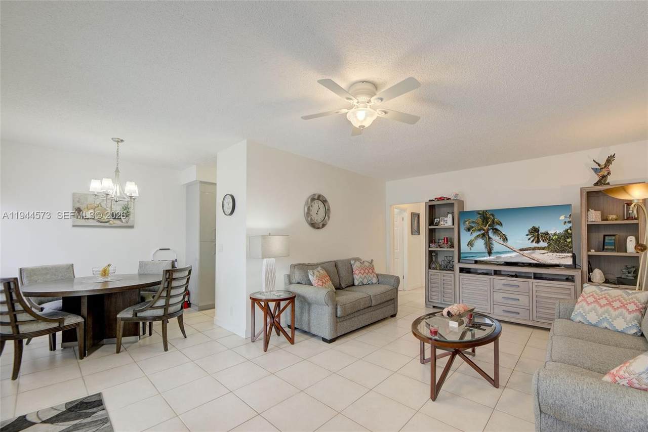 800 11th Ave - Photo 1
