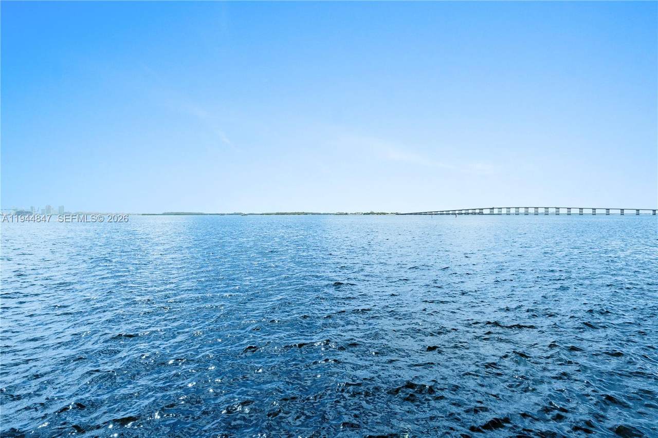 https://bt-photos.global.ssl.fastly.net/miami/1280_boomver_1_A11944847-2.jpg
