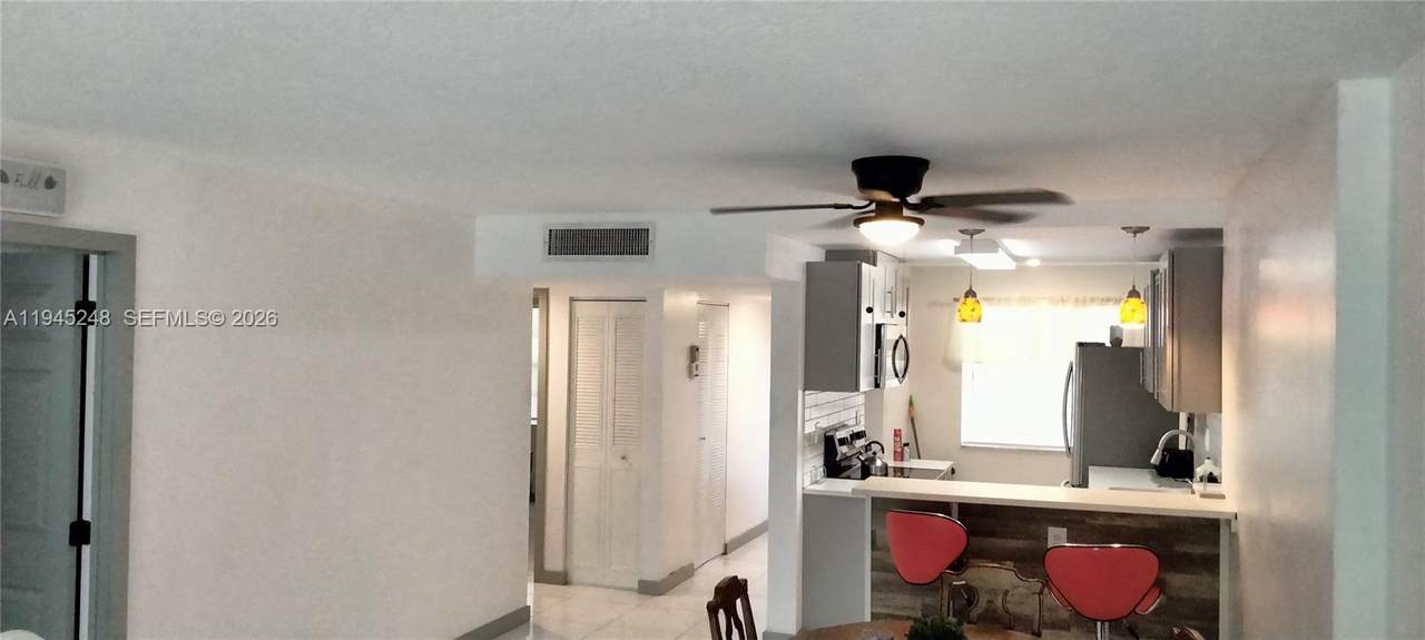 https://bt-photos.global.ssl.fastly.net/miami/1280_boomver_1_A11945248-2.jpg