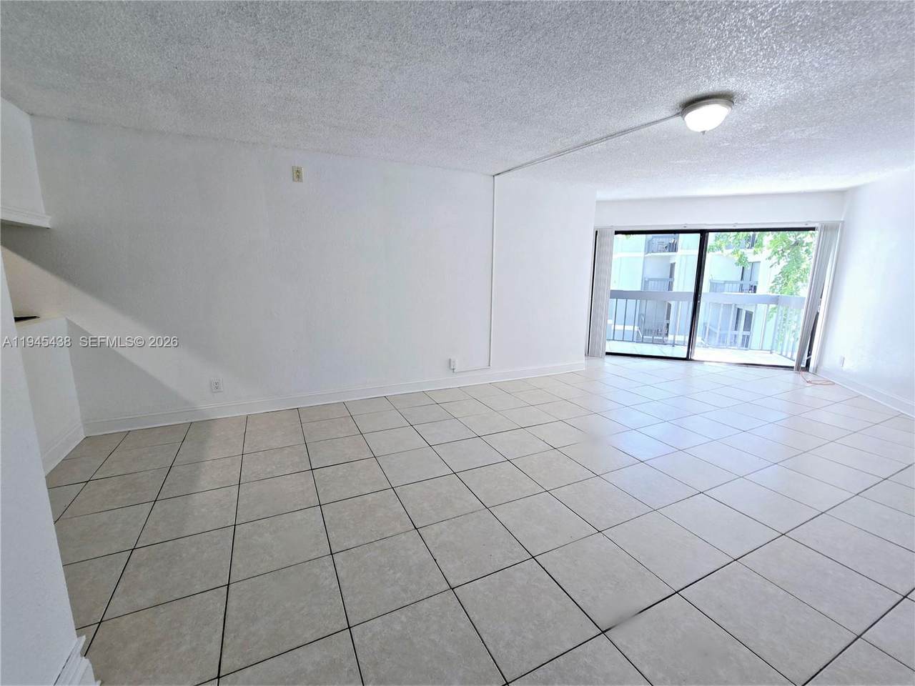 1850 Congress Ave - Photo 1