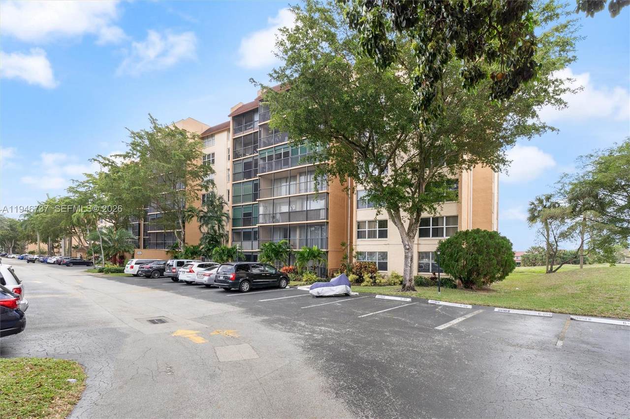 3771 Environ Blvd - Photo 1